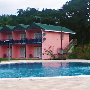 Resort Canoe Bay **